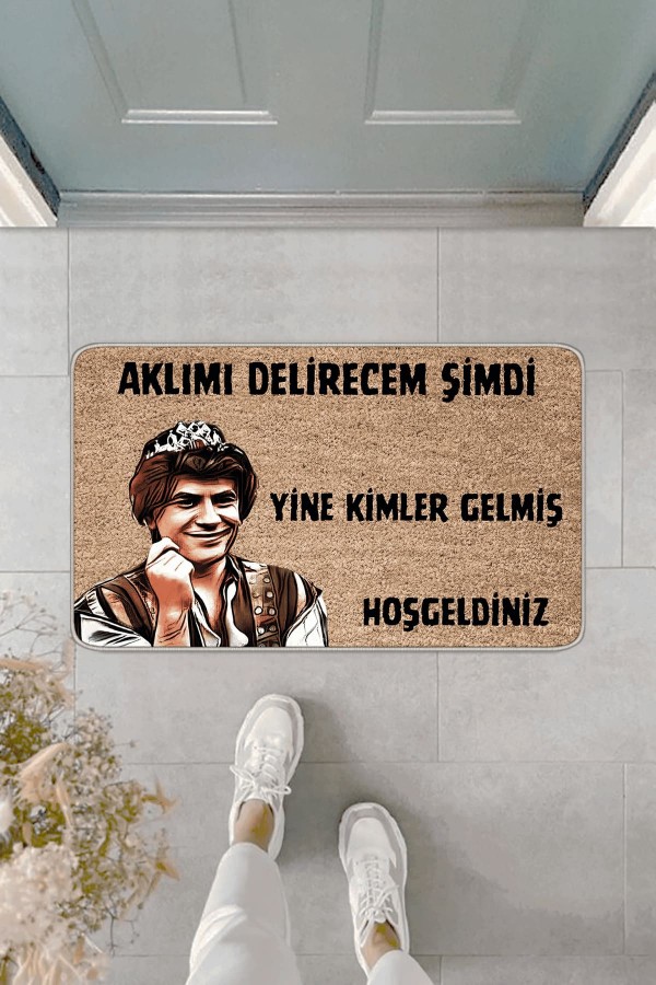 Bej Komik Aklımı Delirecem Şimdi Kapı Önü Paspası KP41